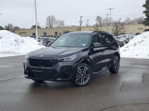 2026 BMW X1 M35i