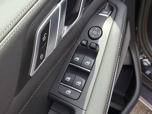 Black Sapphire Metallic 2026 BMW X5 xDrive40i