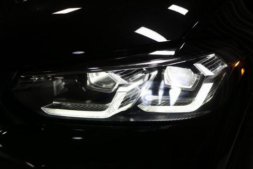 2023 BMW X4 xDrive30i