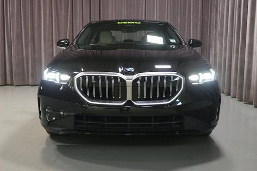 2025 BMW 530 xDrive