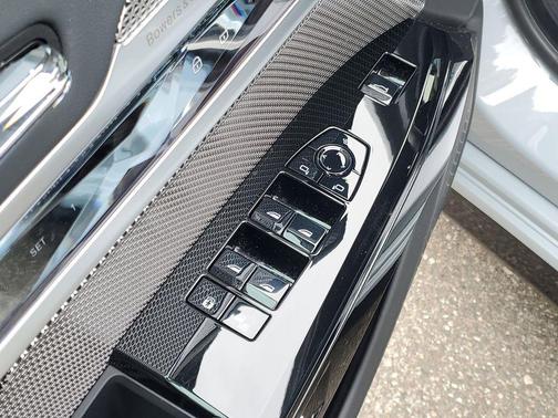 Brooklyn Grey Metallic 2023 BMW i7 xDrive60