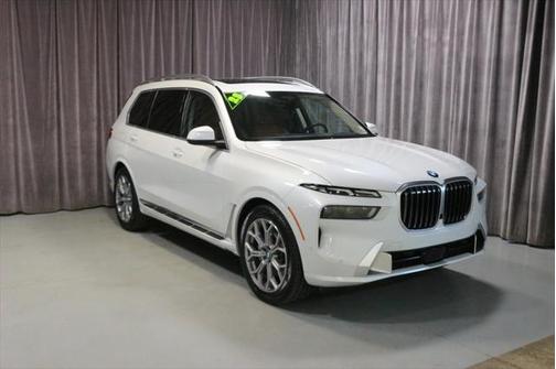 2023 BMW X7 xDrive40i