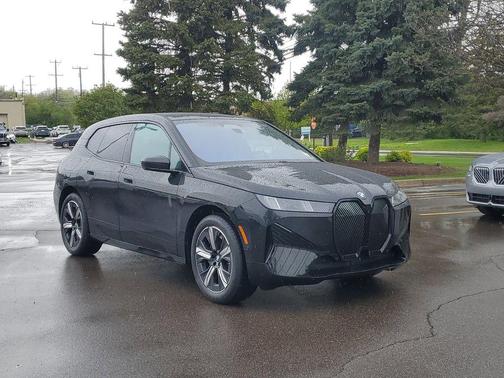 Black Sapphire Metallic 2026 BMW iX xDrive45