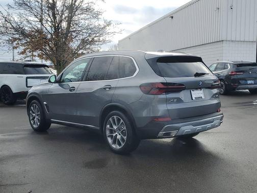 2026 BMW X5 PHEV xDrive50e