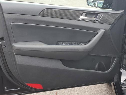 2019 Hyundai SONATA Limited