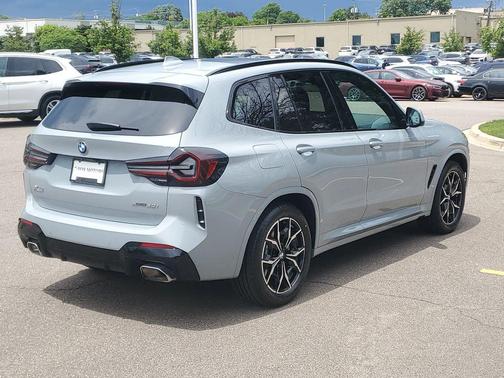 Brooklyn Grey Metallic 2023 BMW X3 xDrive30i