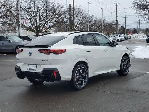 2026 BMW X2 M35i