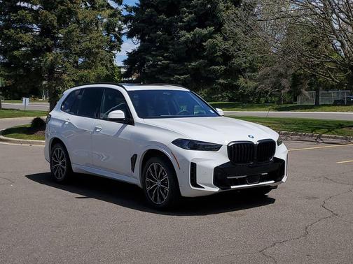 Alpine White 2026 BMW X5 xDrive40i
