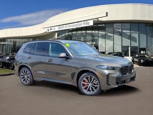 Manhattan Green Metallic 2026 BMW X5 xDrive40i