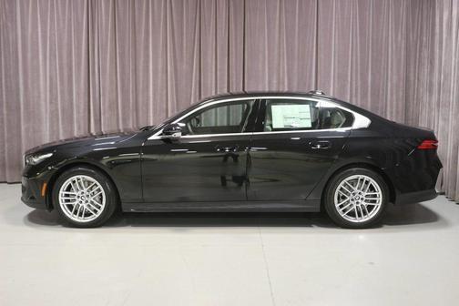 2025 BMW 530 xDrive