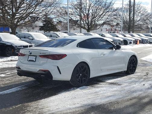 2025 BMW M440 i xDrive