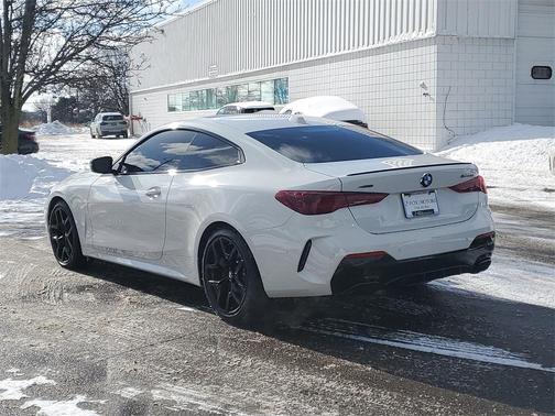 2025 BMW M440 i xDrive