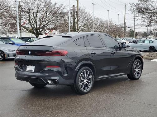 2024 BMW X6 xDrive40i