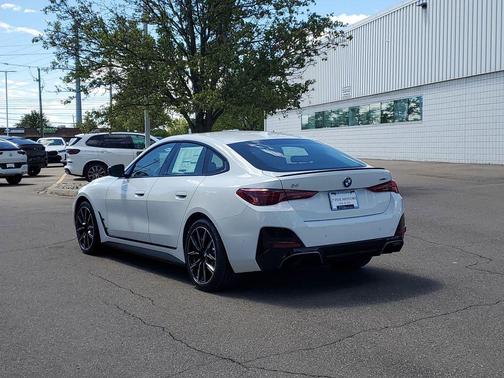 Alpine White 2026 BMW i4 Gran Coupe xDrive40