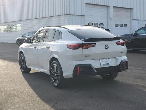 2026 BMW X2 xDrive28i