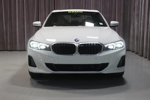 2025 BMW 330 i xDrive