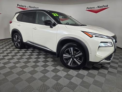 2 Tone White / Black Roof 2023 Nissan Rogue Platinum