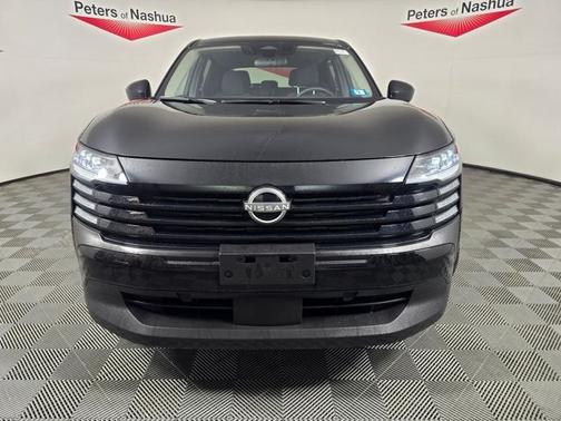 Super Black 2025 Nissan Kicks SV