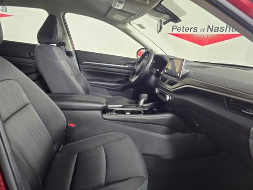 Scarlet Ember 2023 Nissan Altima 2.5 SV