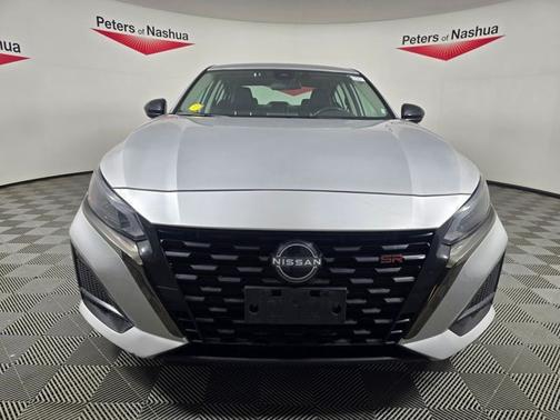 Brilliant Silver Metallic 2023 Nissan Altima 2.5 SR