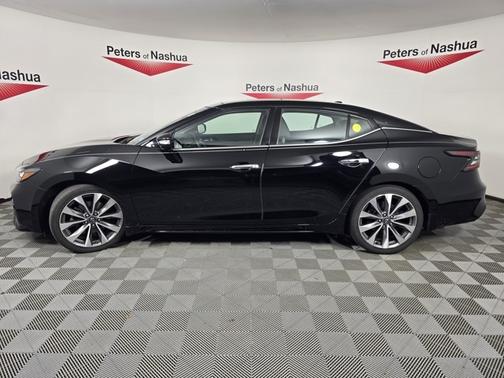 2023 Nissan Maxima Platinum