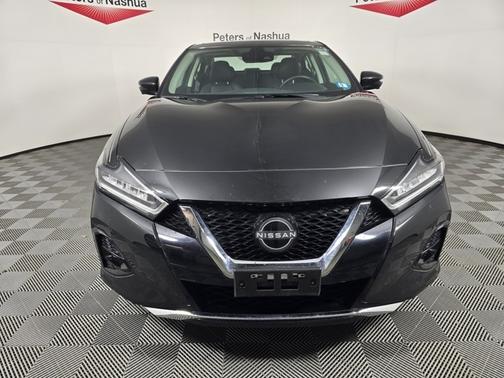 2023 Nissan Maxima Platinum