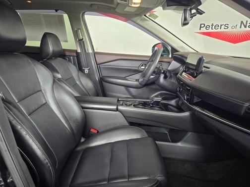 Black 2023 Nissan Rogue SL