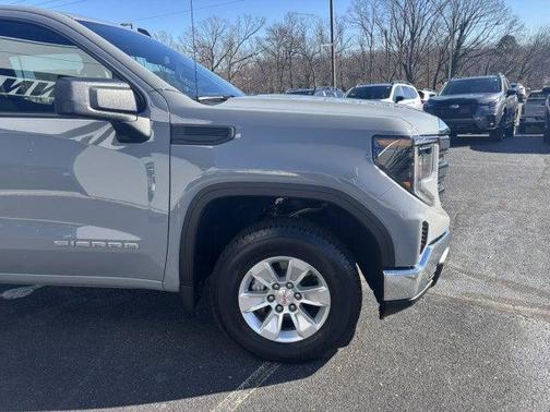 2024 GMC Sierra 1500 Pro