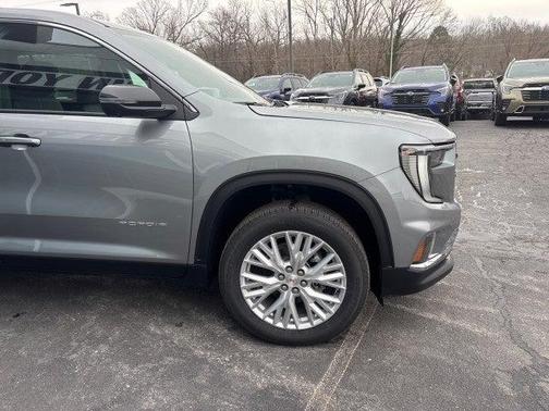 2026 GMC Acadia Elevation FWD