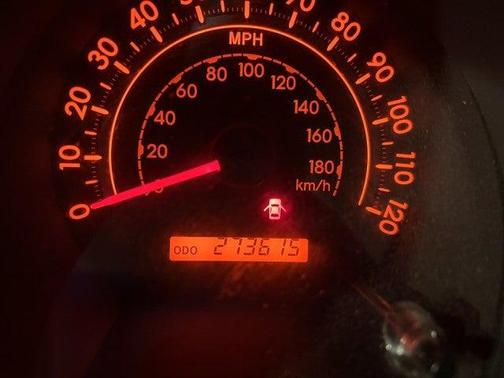 2011 Toyota Tundra Grade