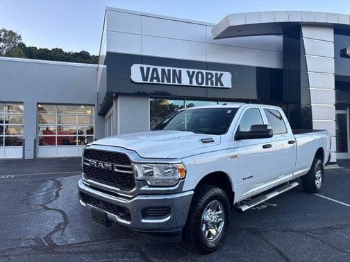 2021 RAM 2500 Tradesman Crew Cab 4x4 8' Box