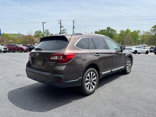 Cinnamon Brown Pearl 2019 Subaru Outback 3.6R Touring