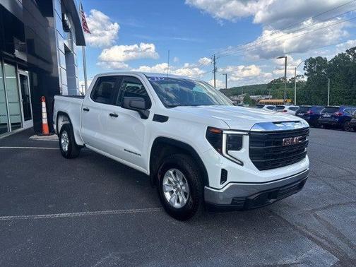 Summit White 2023 GMC Sierra 1500 Pro