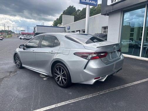 Celestial Silver Metallic 2023 Toyota Camry SE