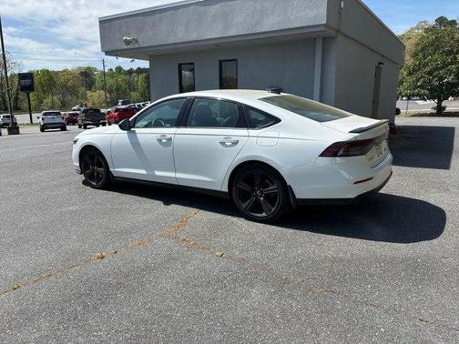 2023 Honda Accord Hybrid Sport-L