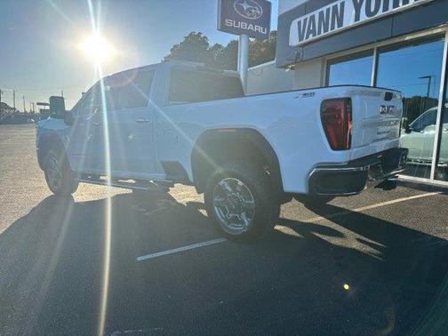 2026 GMC Sierra 2500 SLT