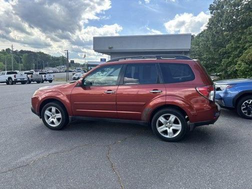 Paprika Red Pearl 2010 Subaru Forester 2.5 X Premium