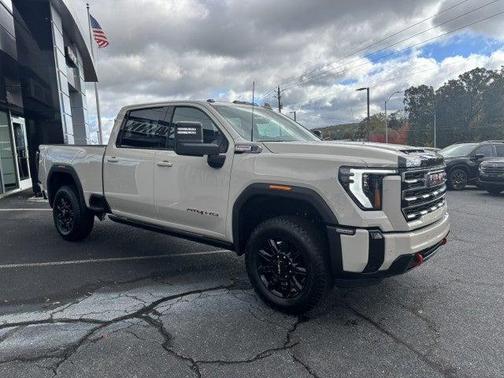 2026 GMC Sierra 2500 AT4