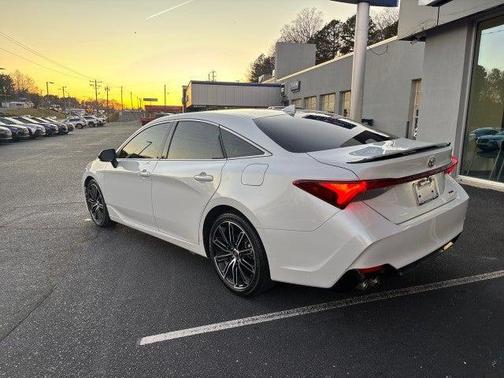 2019 Toyota Avalon XSE