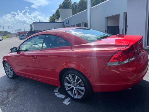 2010 Volvo C70 T5