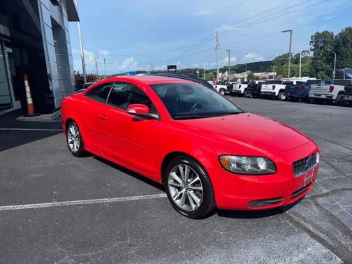 2010 Volvo C70 T5