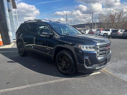 2021 GMC Acadia AWD AT4