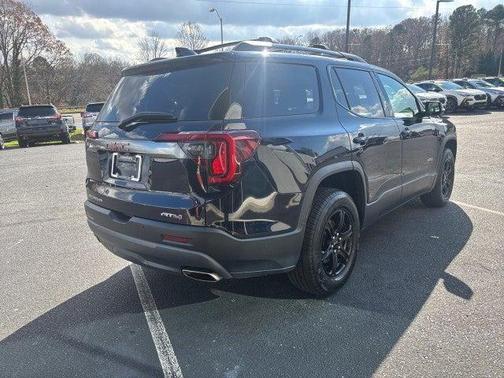 2021 GMC Acadia AWD AT4