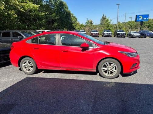 Red Hot 2018 Chevrolet Cruze LT