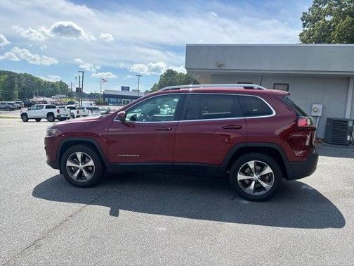 Velvet Red Pearlcoat 2020 Jeep Cherokee Limited