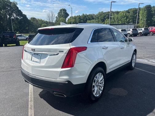 2017 Cadillac XT5 Base