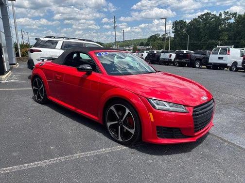 Tango Red Metallic/Black Roof 2018 Audi TT 2.0T