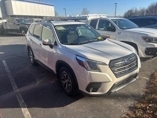 2024 Subaru Forester Premium