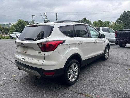 Oxford White [White] 2019 Ford Escape SEL