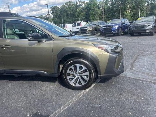 Autumn Green Metallic 2024 Subaru Outback Premium